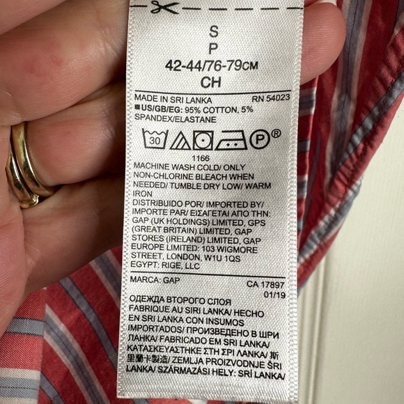 Gap Striped Poplin Stretch Standard Fit Long Sleeve Button Down Shirt Men’s S - Picture 7 of 9